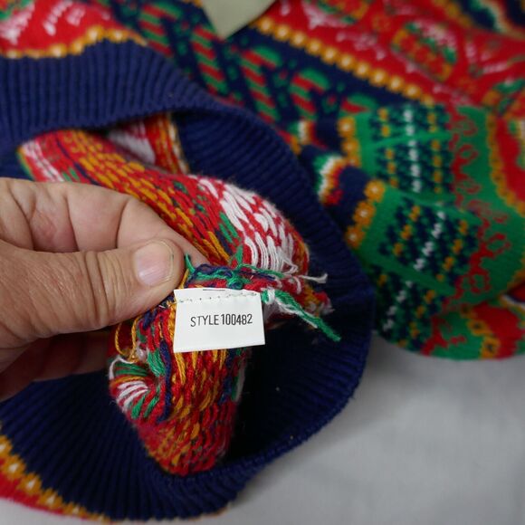 NWT Vintage Northern Isles Ramie Cotton Christmas Holiday Sweater M Yarings - Picture 5 of 10
